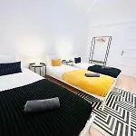Guest house Center - Ideal For Tourists *