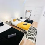 Center - Ideal For Tourists Guest house
